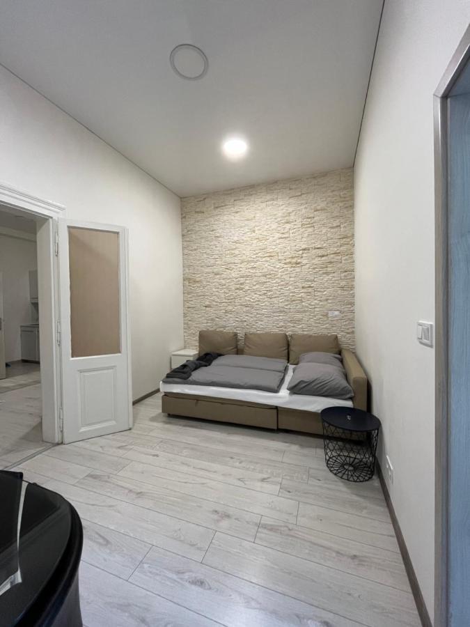 P.A.E.R. Apartments Praga Esterno foto